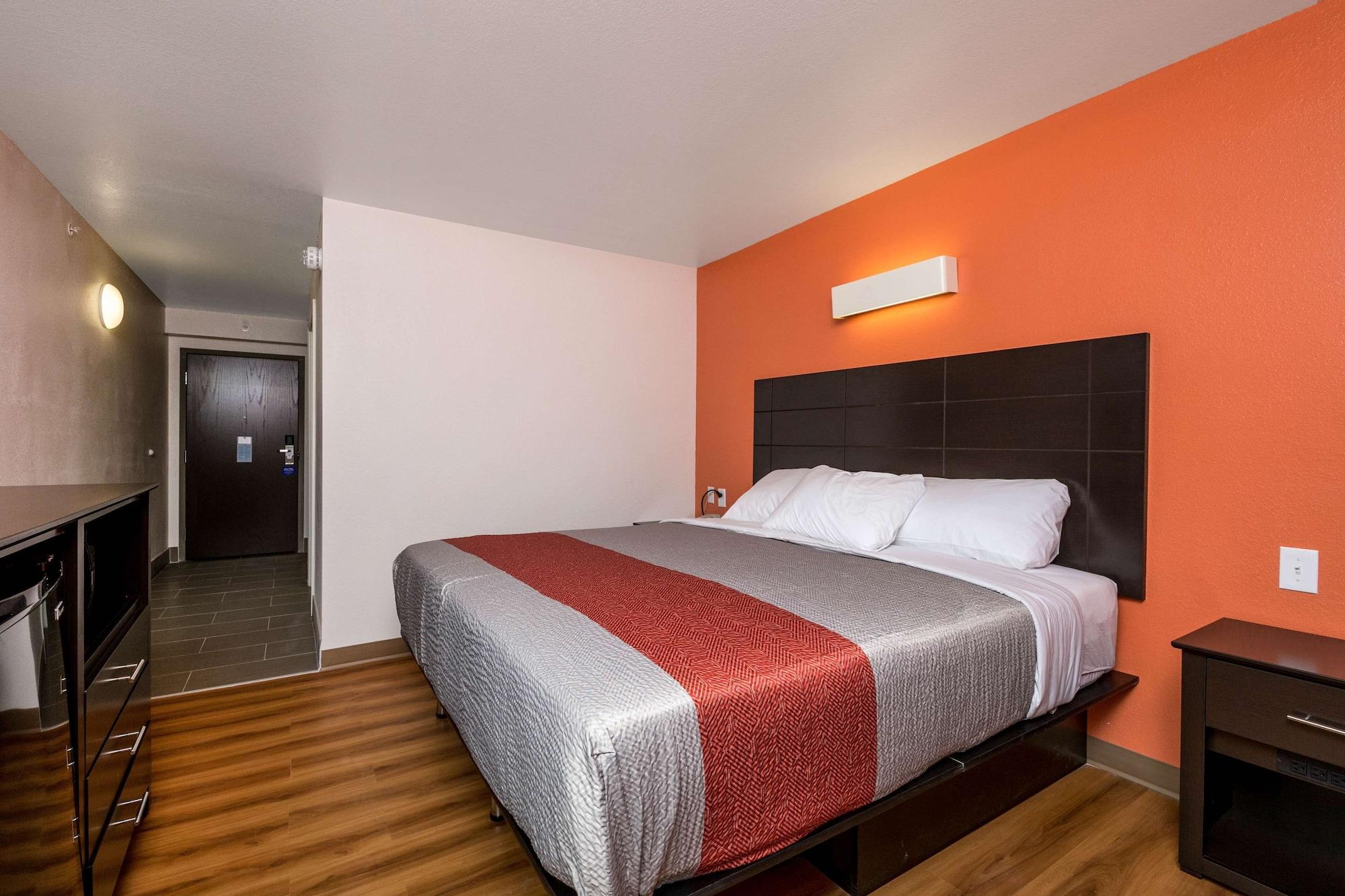 Motel 6 皮奥里亚 外观 照片