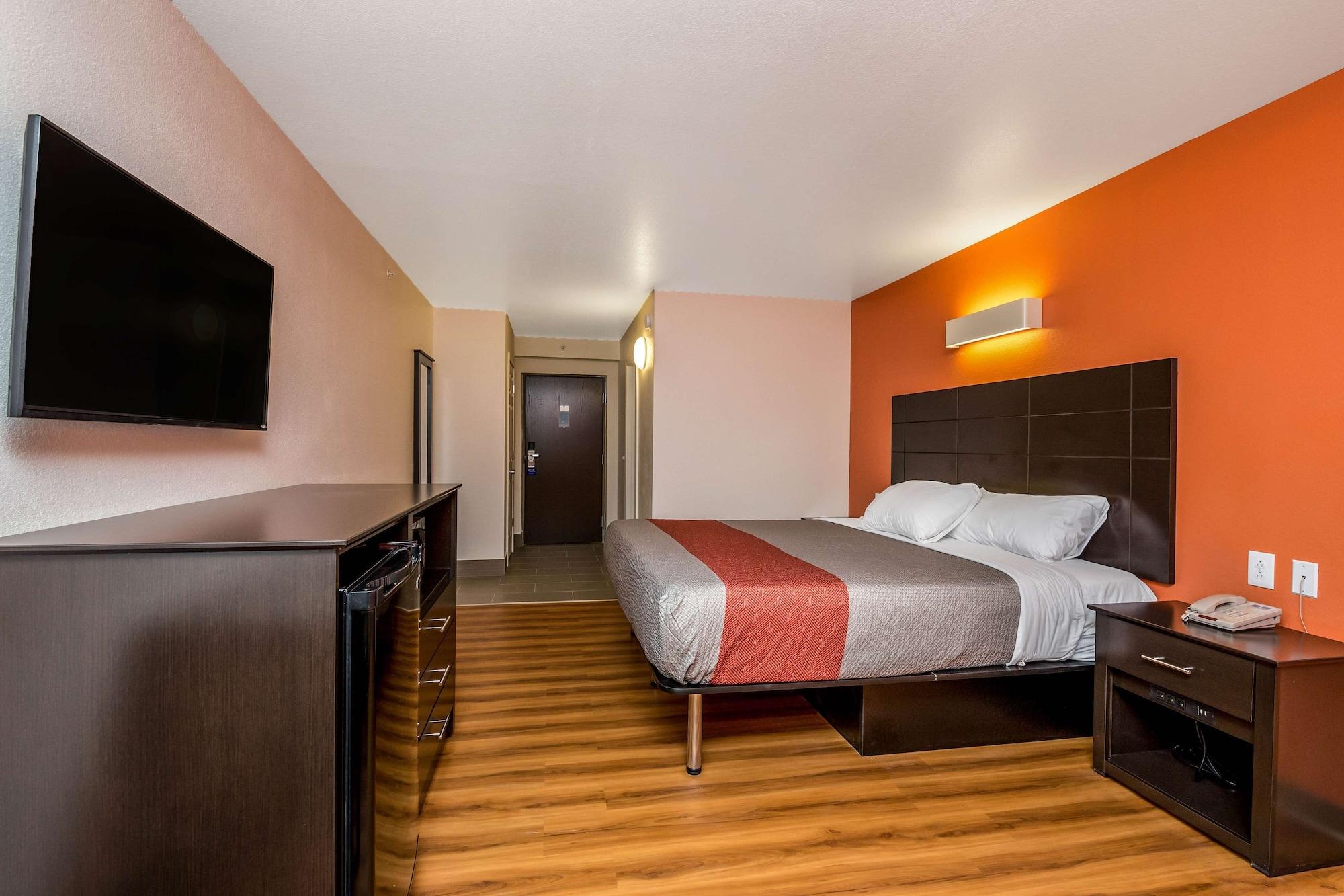 Motel 6 皮奥里亚 外观 照片