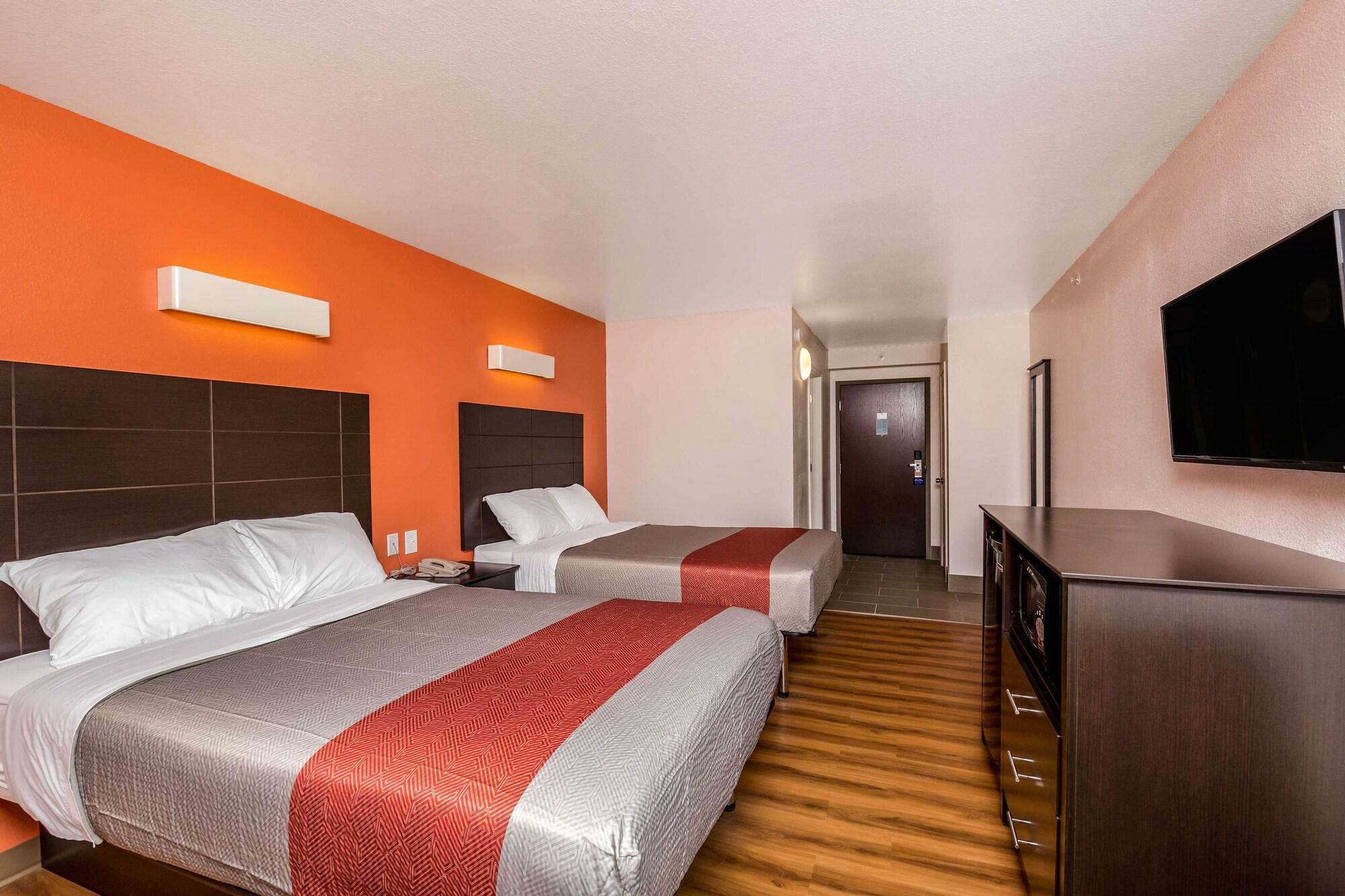 Motel 6 皮奥里亚 外观 照片